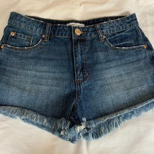 STS Blue Maya High Rise Denim Shorts. Size 26